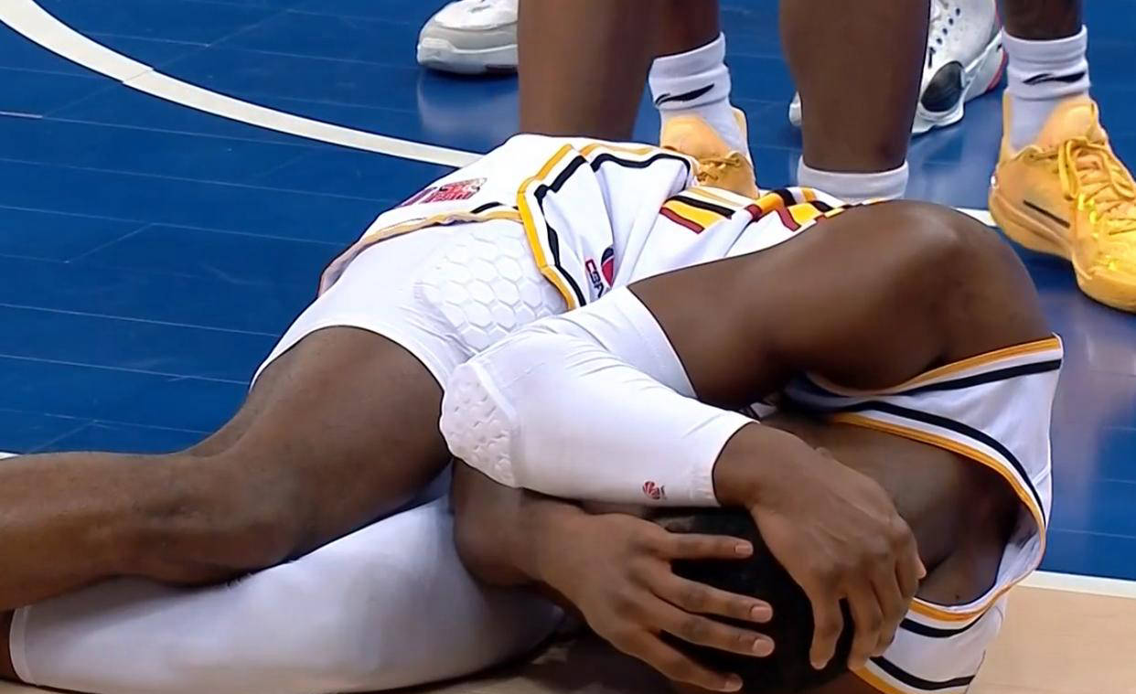 CBA新赛季大黑马签约巨星，引发总决赛争议！