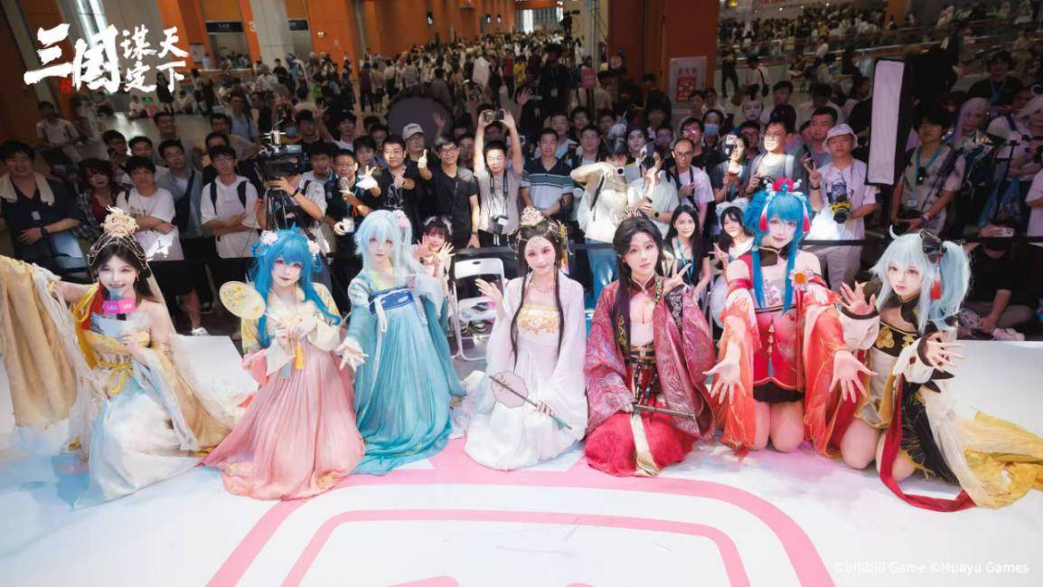 LOL新乱斗刚上线？这款三国新服福利更炸裂