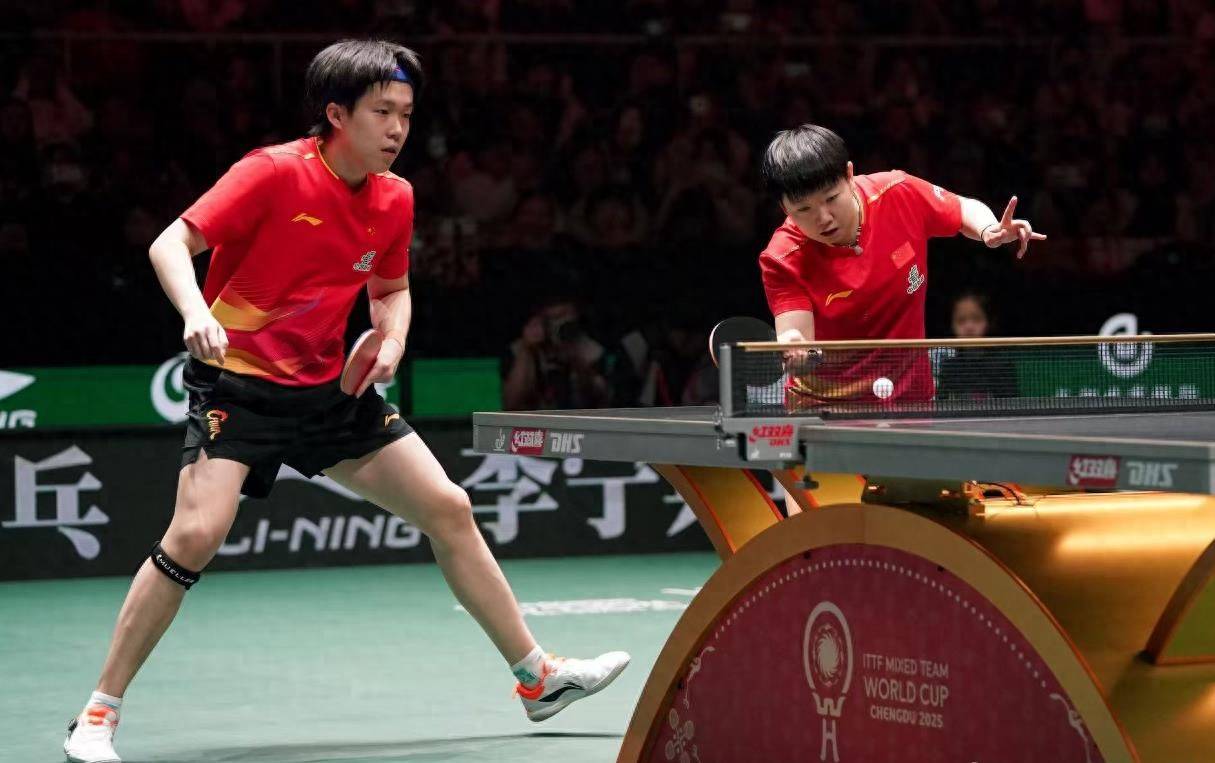 混团世界杯金牌战！中日阵容出炉：“莎头”打头阵，王曼昱战美和