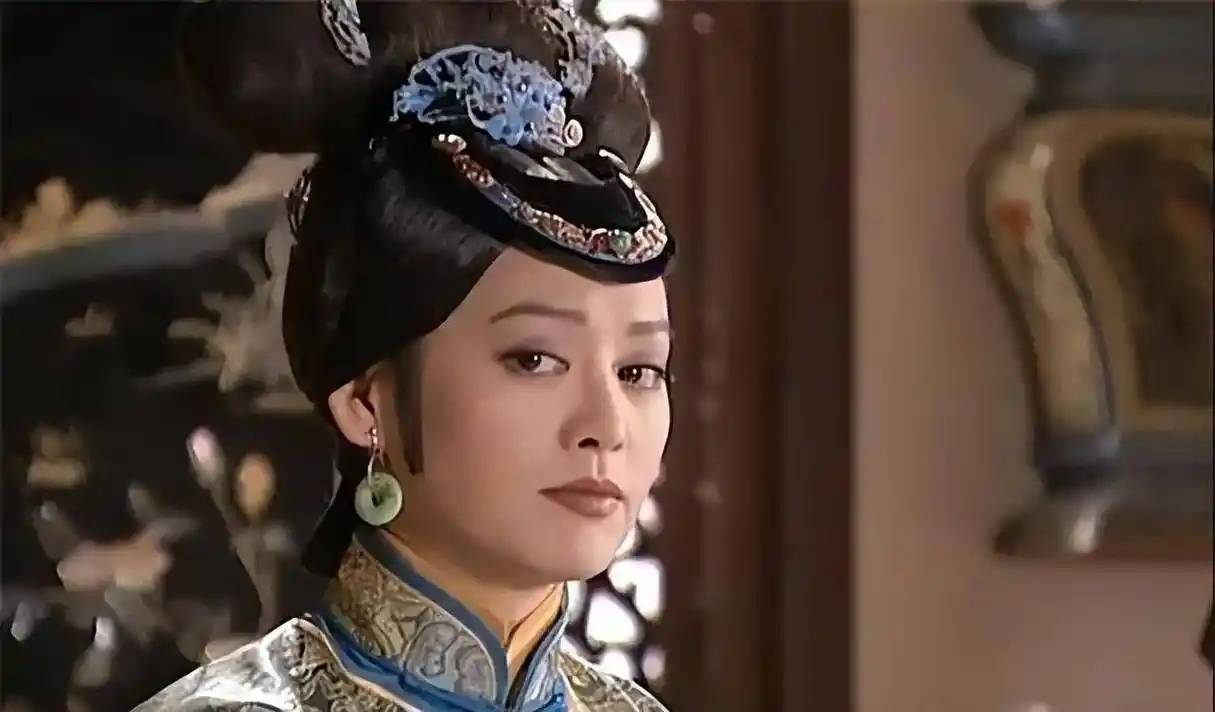 熬死多尔衮，算计鳌拜：孝庄从“弃子”到“庄家”的翻盘局