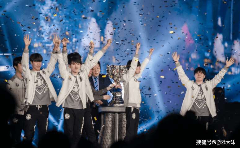 Faker对历届S赛冠军进行排名，认为LPL冠军垫底，含金量最低